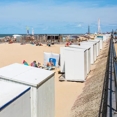 Seaview With Terrace, Cleaning Included Middelkerke