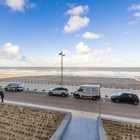 Seaview With Terrace, Cleaning Included Apartment Middelkerke